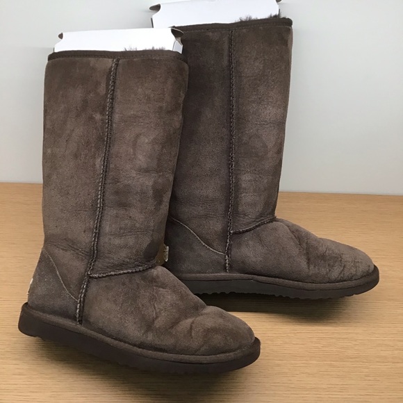 Ugg Classic Tall Chocolate size women’s 6 - Picture 1 of 8